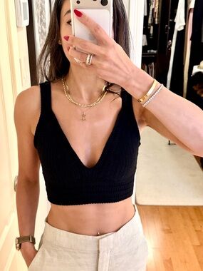 NWT. Banana Republic Black Knit Bralette V-Neck